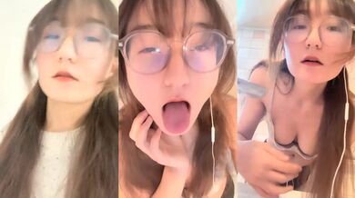 ✨✨✨♈核弹！极品反差婊~20小时~【是个骚母狗】10个眼镜9个骚✨✨✨-~一脸贱样，不知道谁调教的 (15)